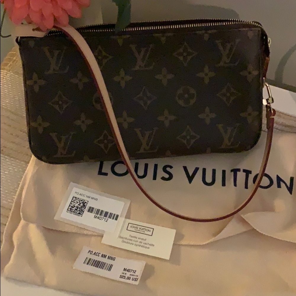 Sold: Authentic Pochette Accessories